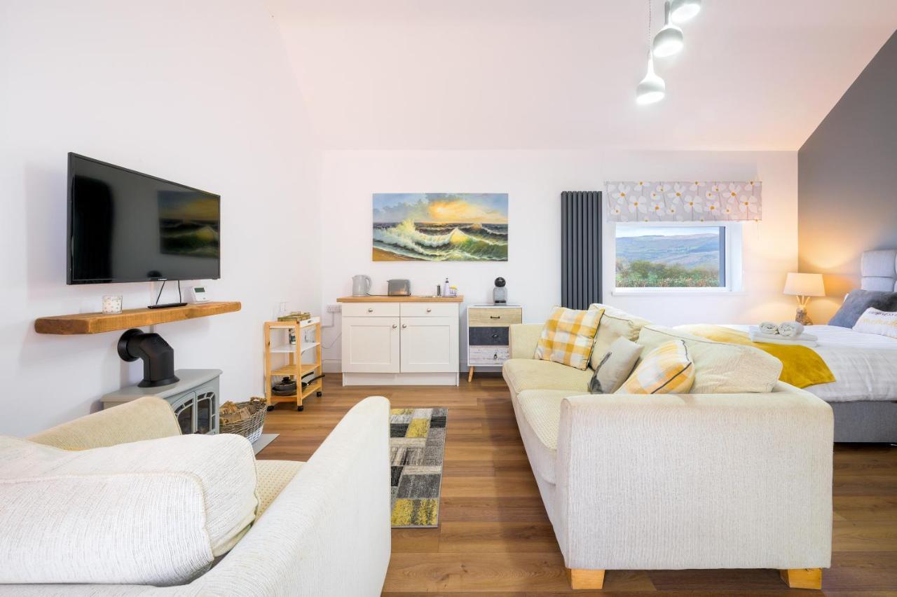 Willow House Bed & Breakfast And Orchard Studios Self Catering 利马瓦迪 外观 照片