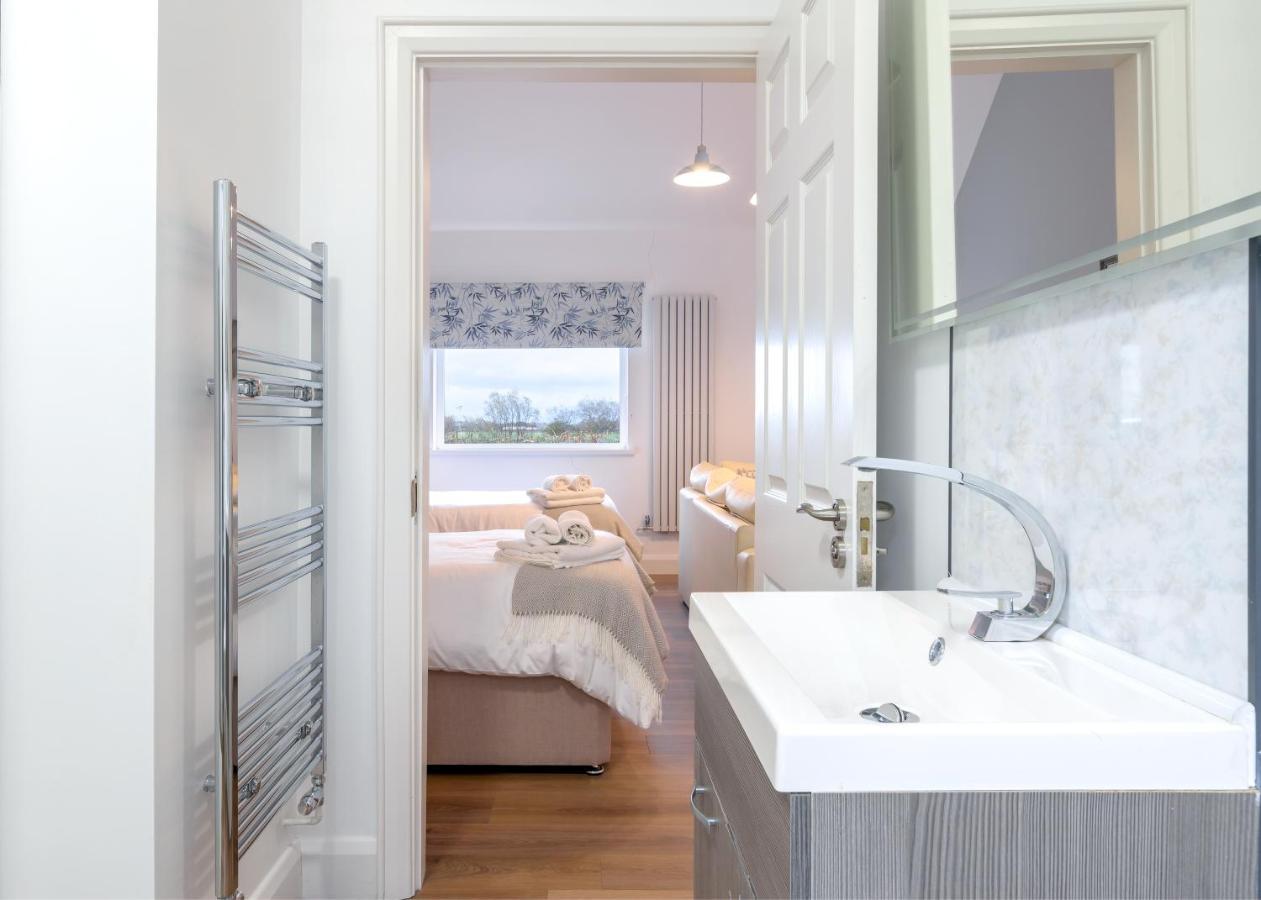 Willow House Bed & Breakfast And Orchard Studios Self Catering 利马瓦迪 外观 照片
