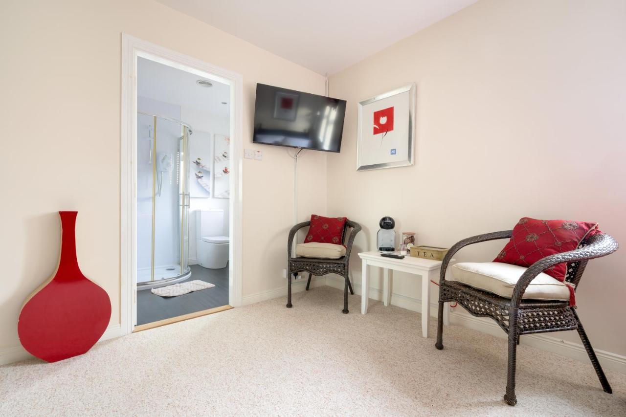 Willow House Bed & Breakfast And Orchard Studios Self Catering 利马瓦迪 外观 照片