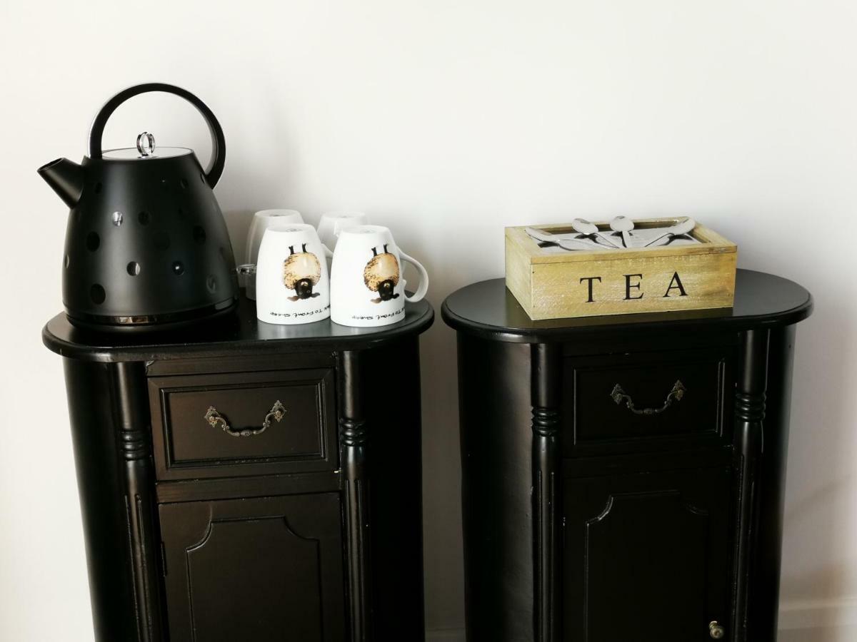 Willow House Bed & Breakfast And Orchard Studios Self Catering 利马瓦迪 外观 照片