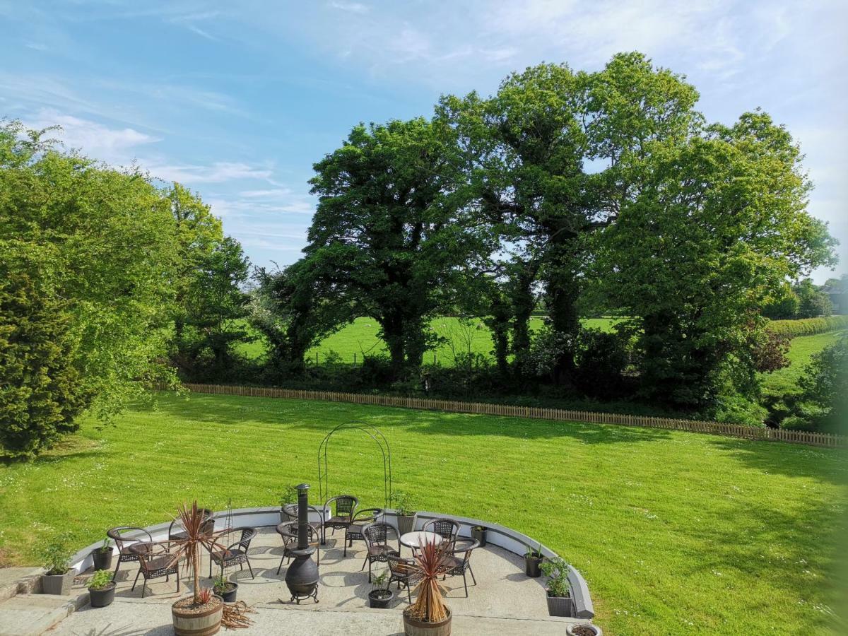 Willow House Bed & Breakfast And Orchard Studios Self Catering 利马瓦迪 外观 照片